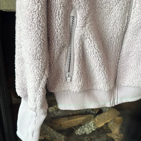 Athleta Cozy Rosey Lavender Sm zip Fleece Jacket and Quilted jogger Pants Set 8 - Picture 5 of 16